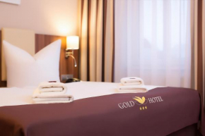 Gold Hotel